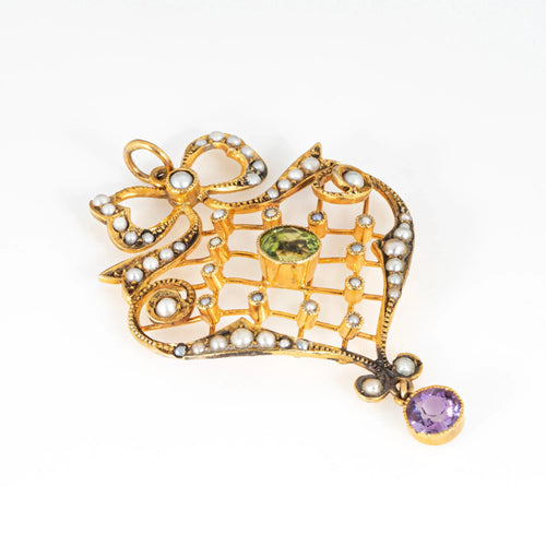 Pendentif Pendentif treillis édouardien en péridot, améthyste et perles de culture 58 Facettes G13711