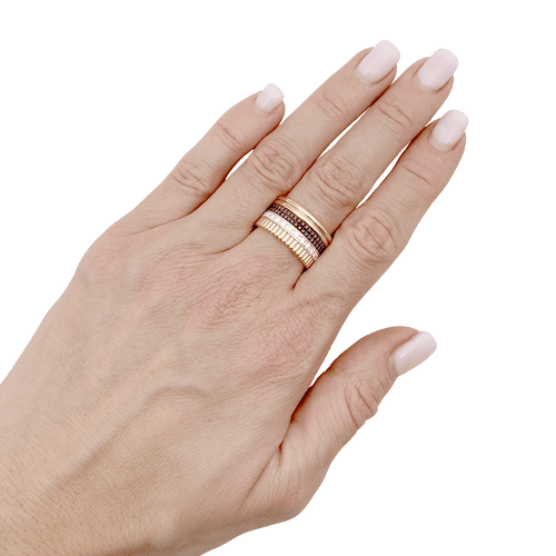 Bague 56 Bague Boucheron, "Quatre Classique Large", trois ors et diamants 58 Facettes 34351