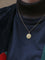 Pendentif Médaille Augis ronde couronne de laurier Plus qu’hier moins que demain or jaune diamant rubis 58 Facettes 678