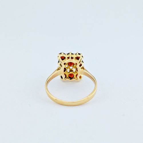 Bague 53 Bague en or jaune 18 carats et grenats 58 Facettes 33020