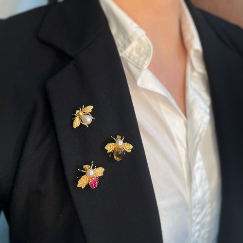 Broche Broche Abeille - Or & perle 58 Facettes 250045R