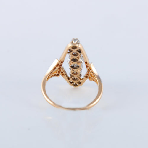 Bague 53 Bague marquise, époque Art Nouveau 58 Facettes