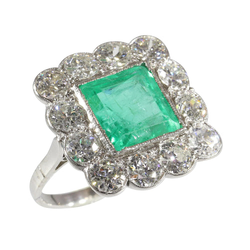 Bague 52 Grâce géométrique : une bague Art déco vintage avec émeraude et diamants 58 Facettes 24110-0131