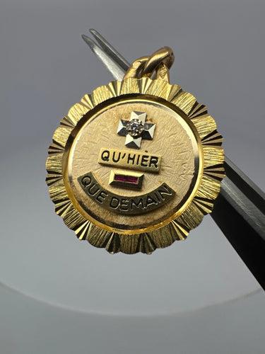 Pendentif Médaille Amour Or jaune et diamant 58 Facettes 2-F1PE-GS36247