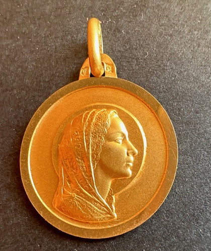 Pendentif Médaille Vierge or 58 Facettes