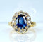 Bague 50 Bague marguerite en or jaune 18 carats, saphir 3,50 carats et diamants 58 Facettes AB548