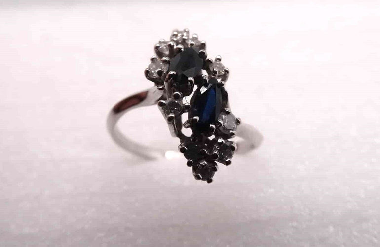 Bague 54 Bague en or Diamants et Saphirs 58 Facettes 13069