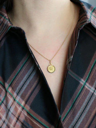 Pendentif PERROUD Pendentif vintage signe du zodiaque Gémeaux or jaune 58 Facettes 1099.25