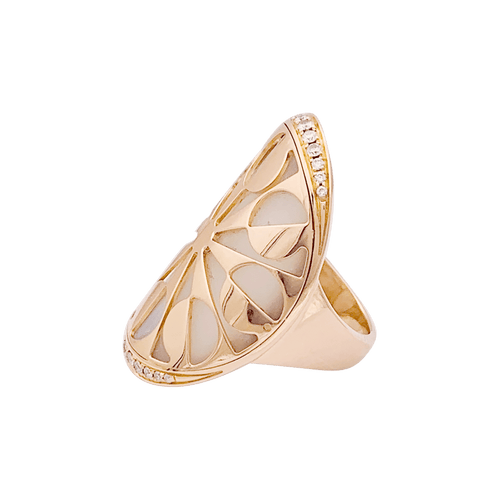 Bague 49 Bague Bulgari "Intarsio" or rose, nacre, diamants. 58 Facettes 34350