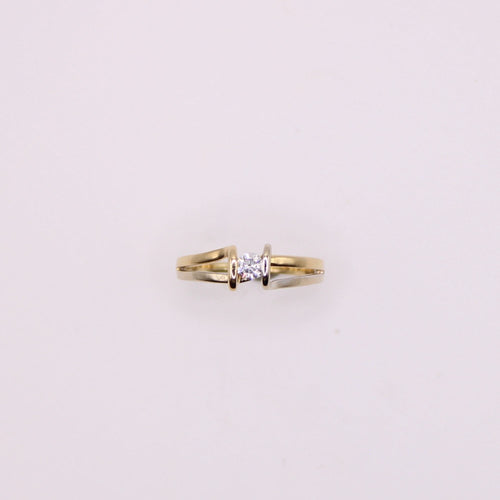 Bague 52 Solitaire deux ors et diamant 58 Facettes