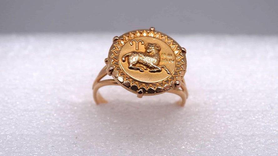 Bague Bague or Bélier 58 Facettes 12408