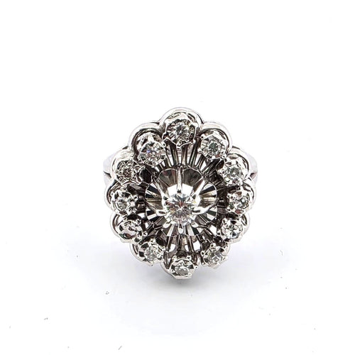 Bague 53 Bague en or blanc 18k et diamants 58 Facettes