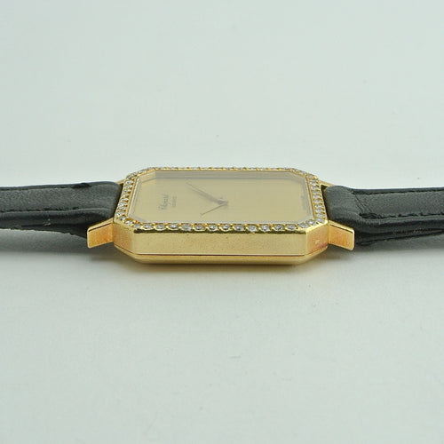 Montre Montre Chopard Genève avec boîtier en or 18 carats et diamants 58 Facettes