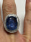 Bague 54 Très belle bague ornée d'un imposant Saphir de CEYLAN NON CHAUFFE 58 Facettes 214520