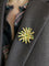 Broche Broche vintage anémone or jaune diamants émeraudes saphirs 58 Facettes 1090.7