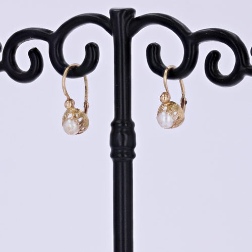 Boucles d'oreilles Fines dormeuses anciennes or jaune perle 58 Facettes 19-022A