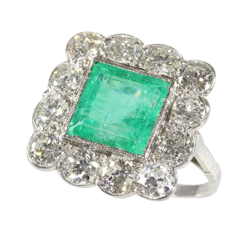 Bague 52 Grâce géométrique : une bague Art déco vintage avec émeraude et diamants 58 Facettes 24110-0131