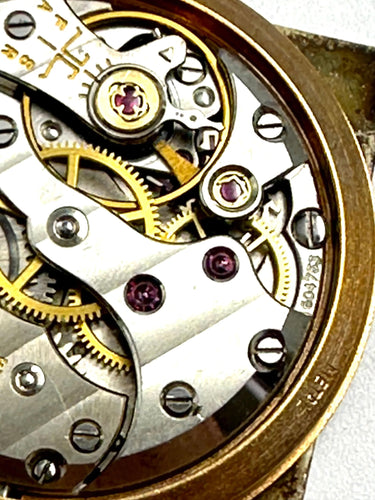 Montre Carré Jaeger Le Coultre réf. 1900 58 Facettes