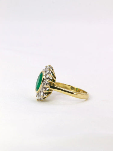 Bague Bague marguerite émeraude ovale diamants 58 Facettes J396