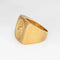 Bague 53 Chevalière vintage en diamant avec motif fossile carré en or jaune 18 carats 58 Facettes G13731