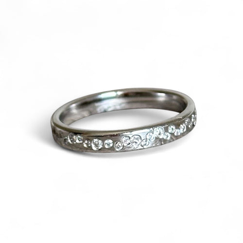 Bague 53 Bague alliance en or blanc 18 carats et diamants 0,60 carat 58 Facettes 365
