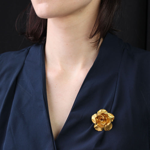 Broche Broche rose ancienne en or jaune 58 Facettes 24-056
