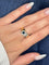 Bague 54 Bague en or jaune, saphir et diamants 58 Facettes 884