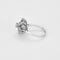 Bague 54 Bague en or gris et diamants 58 Facettes SOI3327