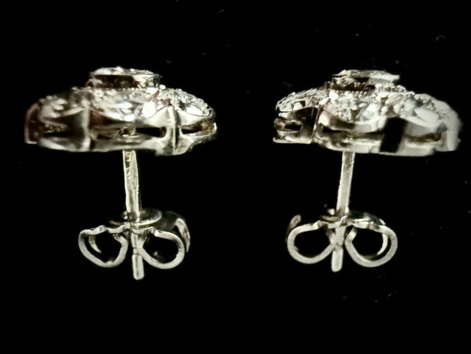 Boucles d'oreilles Boucles d'oreilles Art Déco or blanc serties de 2,58 carats de diamants 58 Facettes