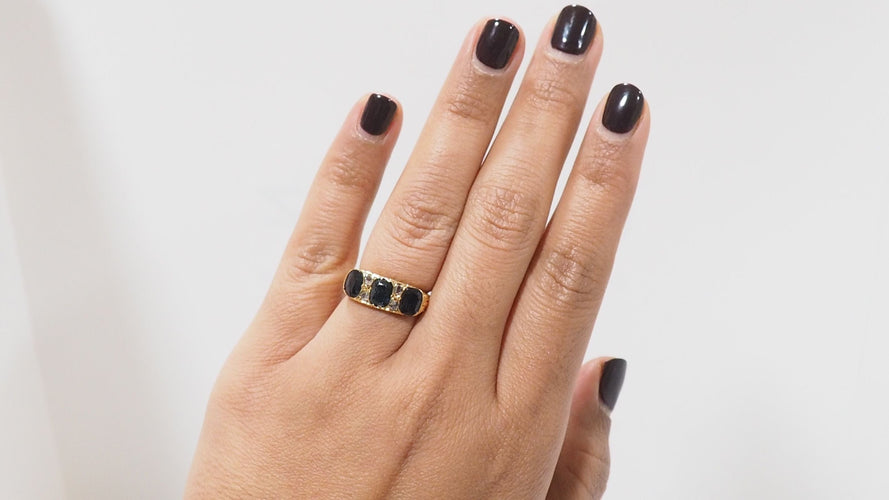 Bague 51 Bague Jarretière En Or  Saphirs Et Diamants 58 Facettes 29705