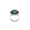 Bague 55 Bague en or blanc sertie d'une émeraude taille octogonale, de diamants et de saphirs. 58 Facettes 50404