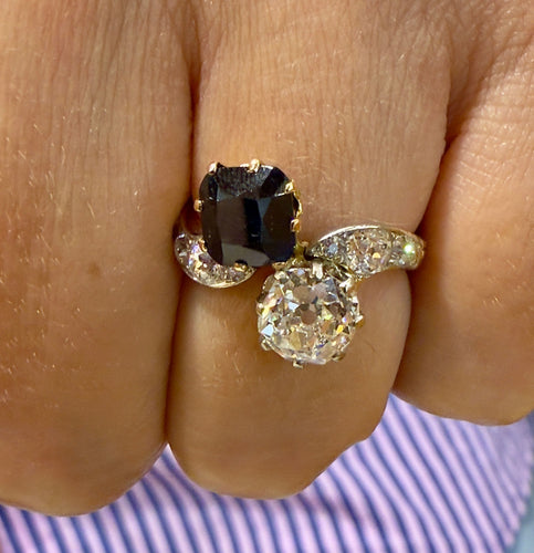 Bague 51 Bague ancienne Toi et Moi saphir de Siam et diamants 58 Facettes