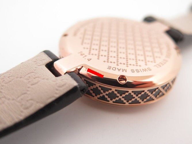 Montre montre GUCCI diamantissima 32 mm ya141401 quartz acier & cuir + boite 58 Facettes 264899