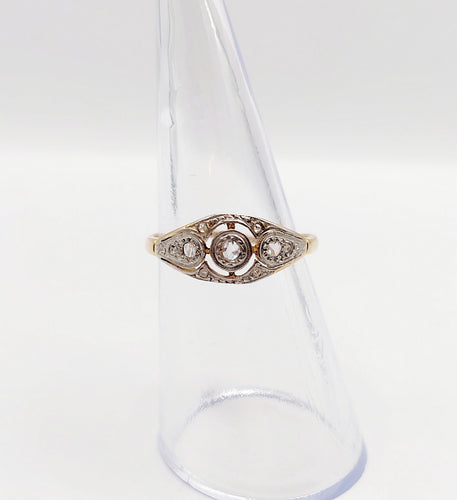 Bague 51 Bague Art Déco or jaune diamants taille rose (circa 1940) 58 Facettes A05973