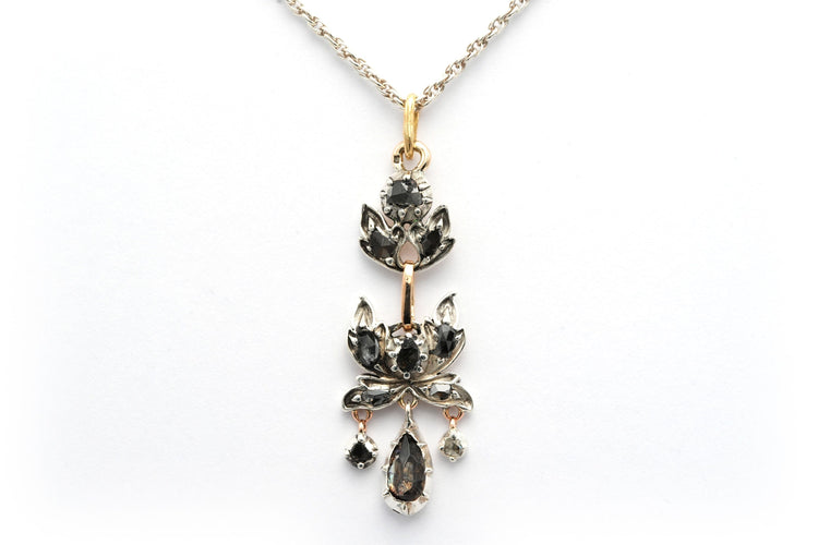 Collier Collier Napoléon III or jaune, argent, pierre du Rhin et diamants taille rose 58 Facettes B775