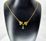 Collier Collier pendentif trilobé en or jaune 18 carats et émeraudes 58 Facettes AB675