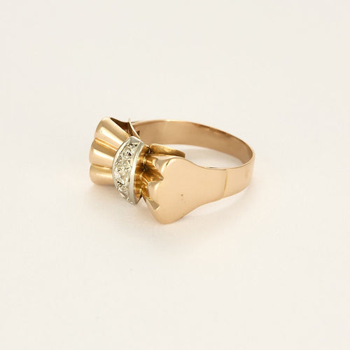 Bague 52 Bague moderniste en or jaune et platine, diamants 58 Facettes CAL2654
