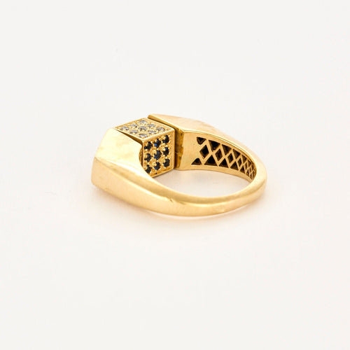 Bague 54 Bague moderne en or jaune, diamants, saphirs, rubis, émeraudes 58 Facettes 250173
