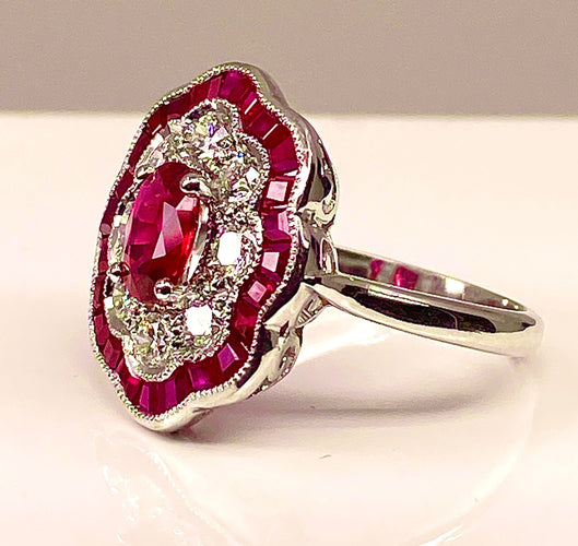 Bague 51 Bague marguerite en or blanc 18 carats en rubis et diamants 58 Facettes AB215