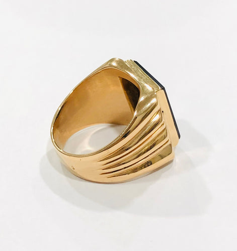 Bague Chevalière or jaune onyx et diamant 58 Facettes