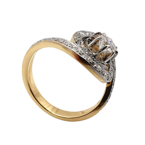 Bague 54 Bague tourbillon or, platine & diamants 58 Facettes