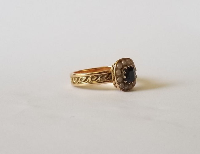 Bague 55 Bague or jaune 18k - Saphir 0.70 carats et perles - Tdd 55/56 - 5.41 grs 58 Facettes
