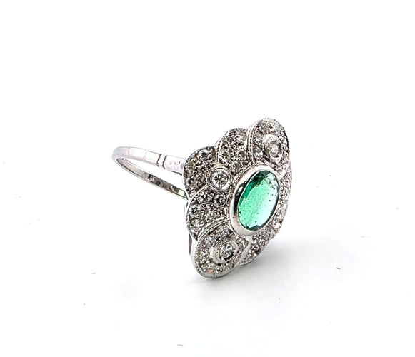Bague 57 Bague en or blanc 18 carats avec une émeraude ovale de 2,00 carats et des diamants de 1,00 carat 58 Facettes