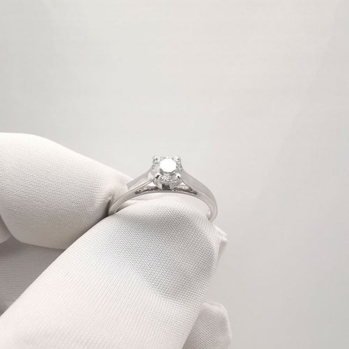 Bague 54 Solitaire or et diamant 0.40 ct 58 Facettes