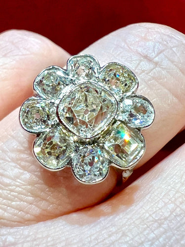 Bague 52 Bague Diamants taille coussin taille ancienne 3,40 carats, or 18 carat , Époque XIXe siècle 58 Facettes 7344 A