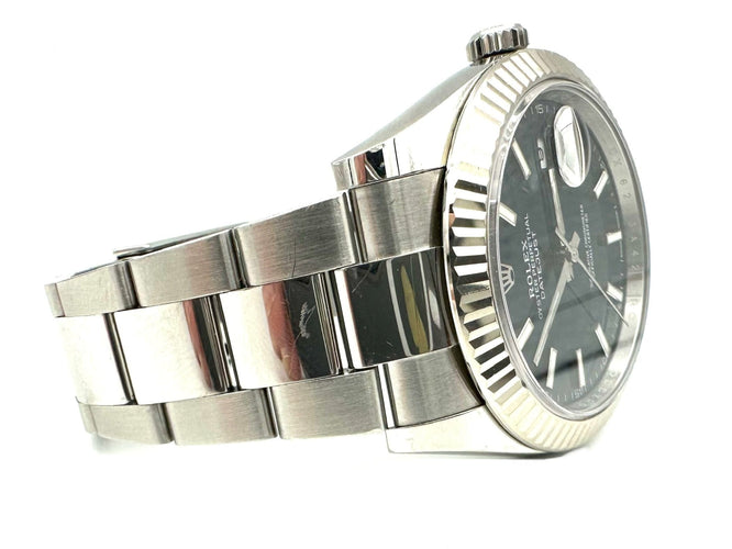 Montre ROLEX - Collection "Datejust 41mm", montre acier et or blanc (full set) 58 Facettes