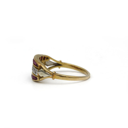 Bague 52.5 Bague - Or, Diamants & Rubis 58 Facettes 250293R
