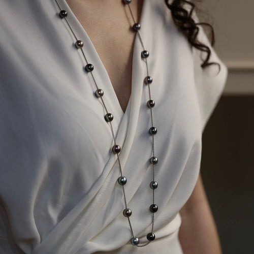 Collier Sautoir en or gris 18K avec 21 perles de culture de Tahiti réglables – 10 mm – Longueur 90 à 97 cm 58 Facettes