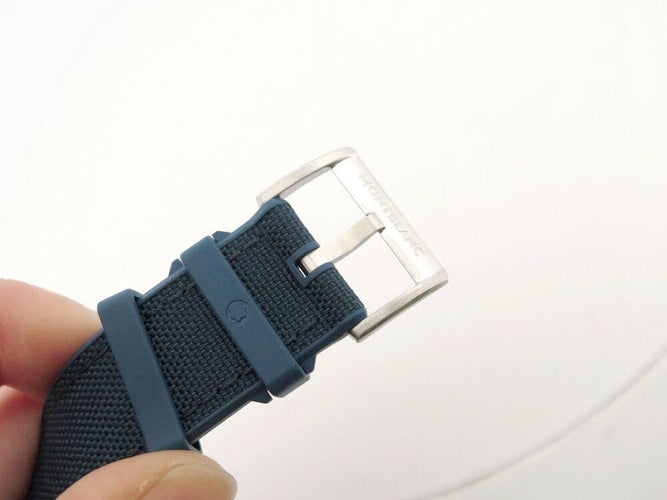 Montre montre connectee MONTBLANC smart summit 3 titane mb131800 58 Facettes 266969