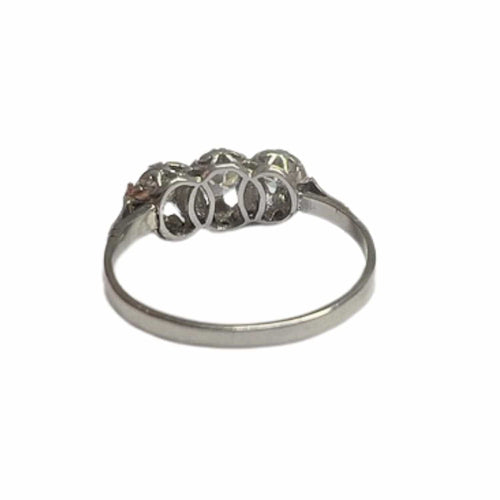 Bague BAGUE ART DÉCO DES ANNÉES 1930-1935 EN PLATINE 950 KT AVEC DIAMANTS 58 Facettes DMAR4